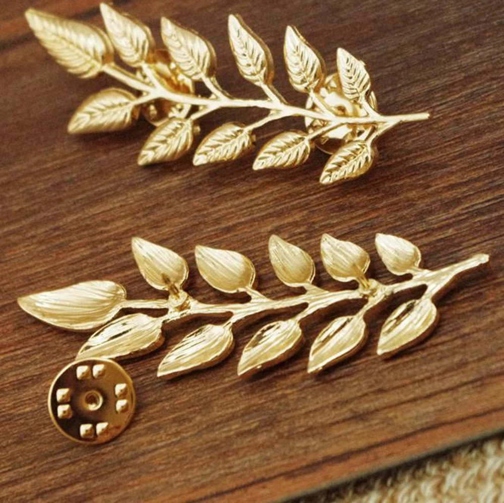 1 Pair Golden Alloy Tree Branch Shape Brooch for Women Men Suit Shirt Collar.
