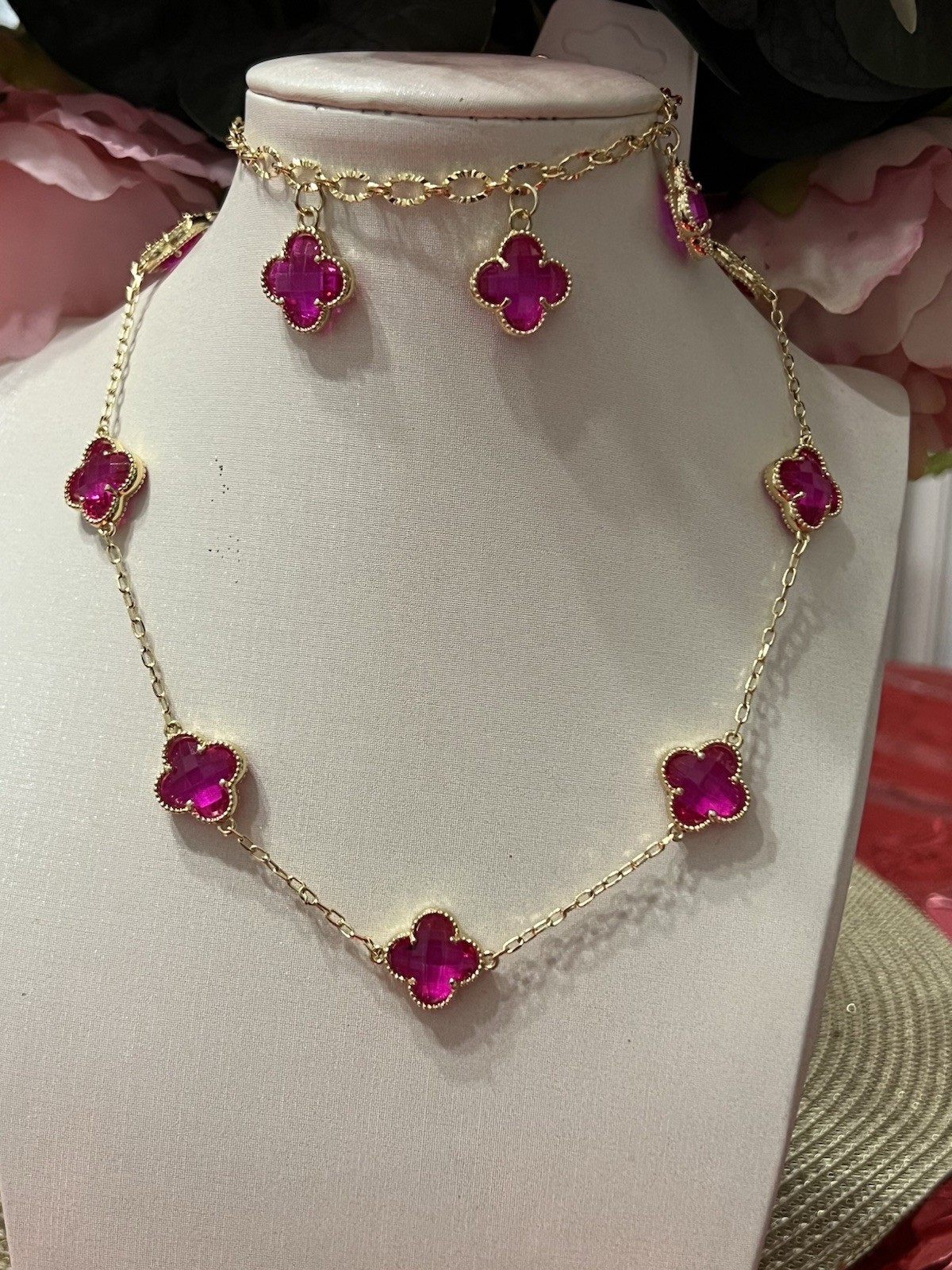Gold Tone Gold Plated Cable Chain Station Necklace w/ Pink Clover Crystals