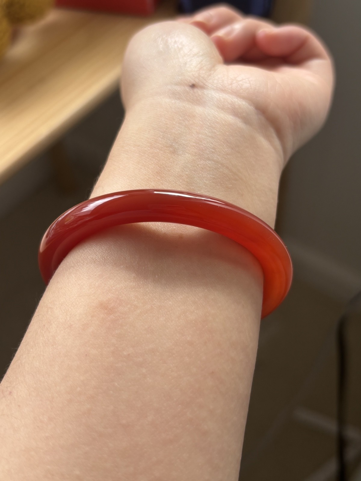 54.5mm Carnelian Red Agate Bangle Full Round with White Cloud Accent