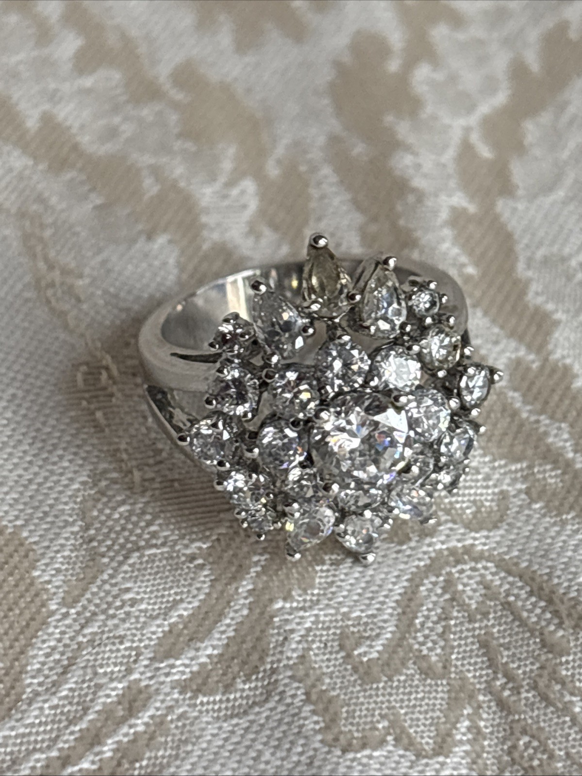 Park Lane Incredible Ring Size 8 Vintage Retired Silver Tone Cz Cluster See Pics