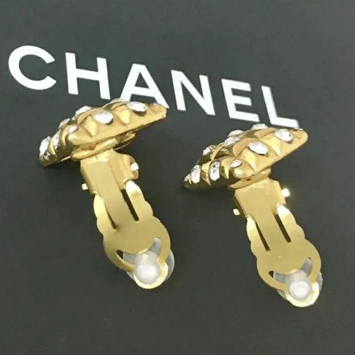 CHANEL Earrings Stone Gold Quilted Width 2.2cm Height 3.1cm Ladies’ Accessories
