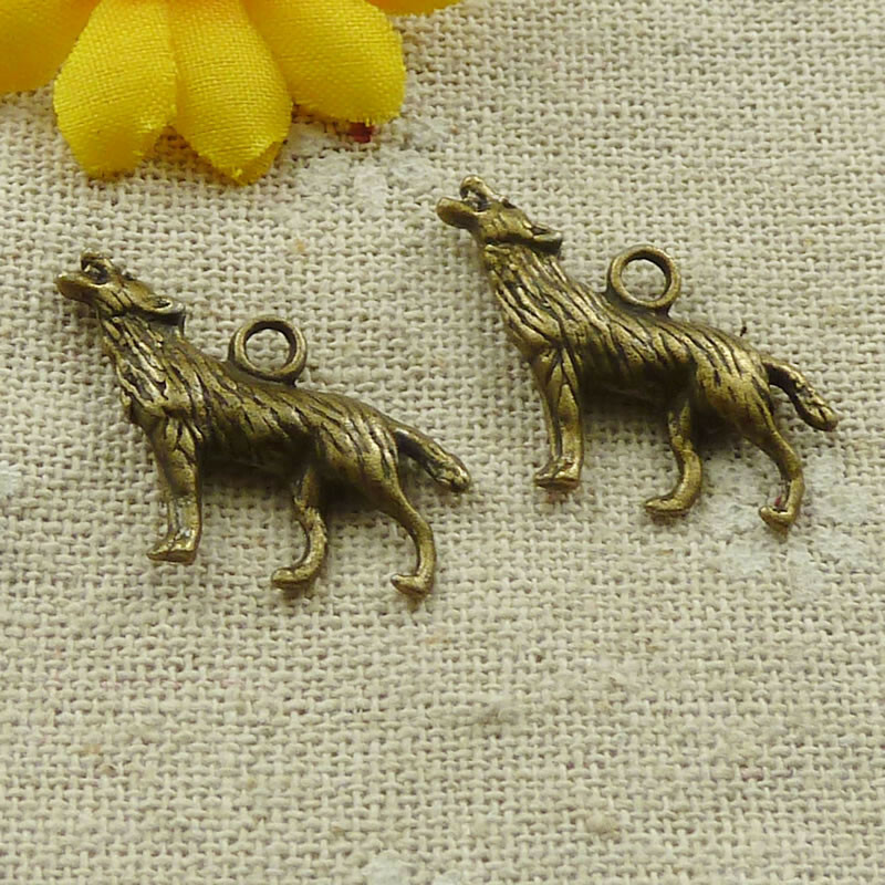 Free Ship 84 pcs Antique bronze wolf charms 27X16mm L-4637