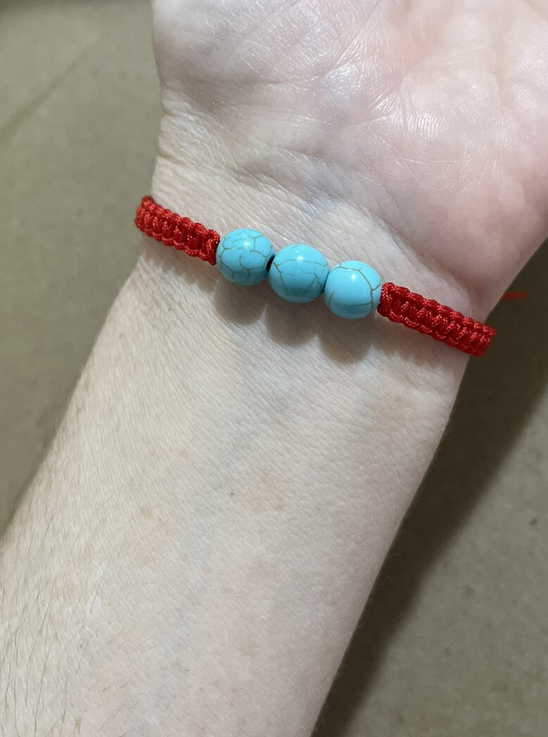 Pulsera Roja de proteccion con piedra Turquesa para maxima SUERTE general