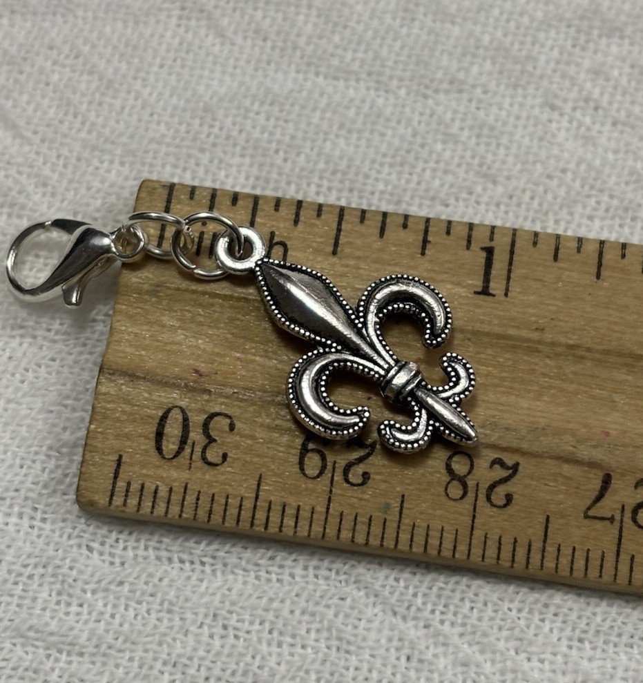 Fleur de Lis charm Silver tone