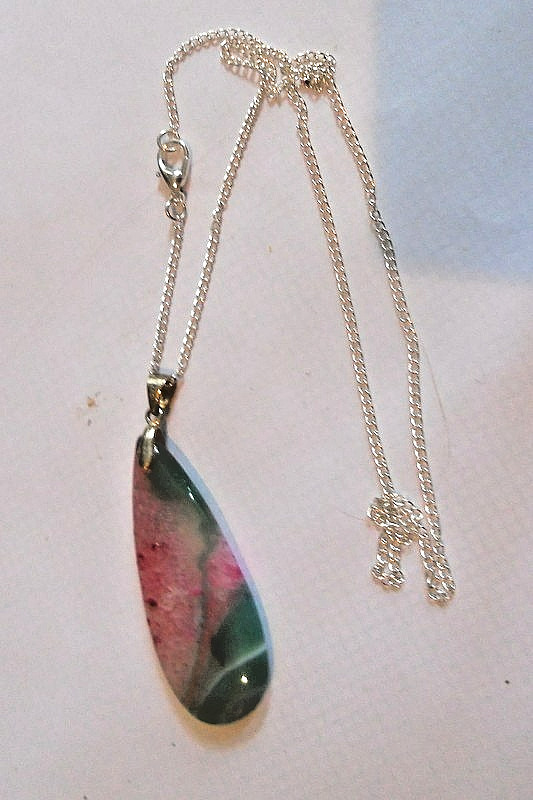 Agate TEARDROP on silver chain 20″long Pink green