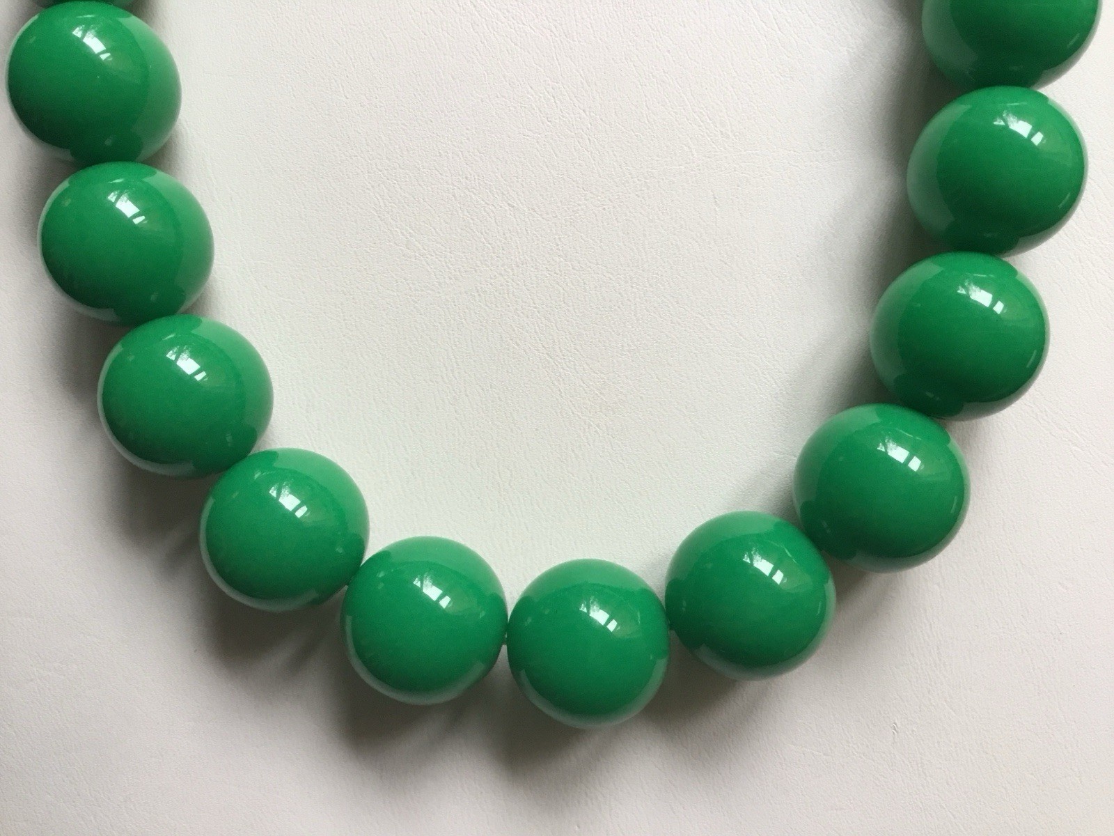 Chunky Green Beads Adjustable Necklace