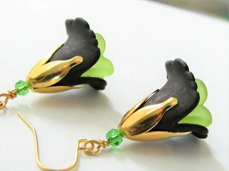 Flower Dangle Earrings Dainty Floral Earrings 24kt Earrings Gift For Nature Love