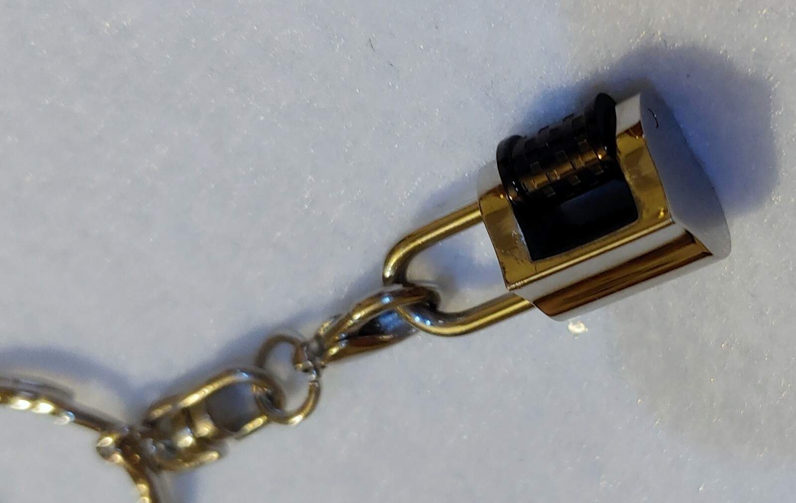 Key chain (STAINLESS STEEL) Faux Padlock (Heart Shape) as seen in pictures – 3″