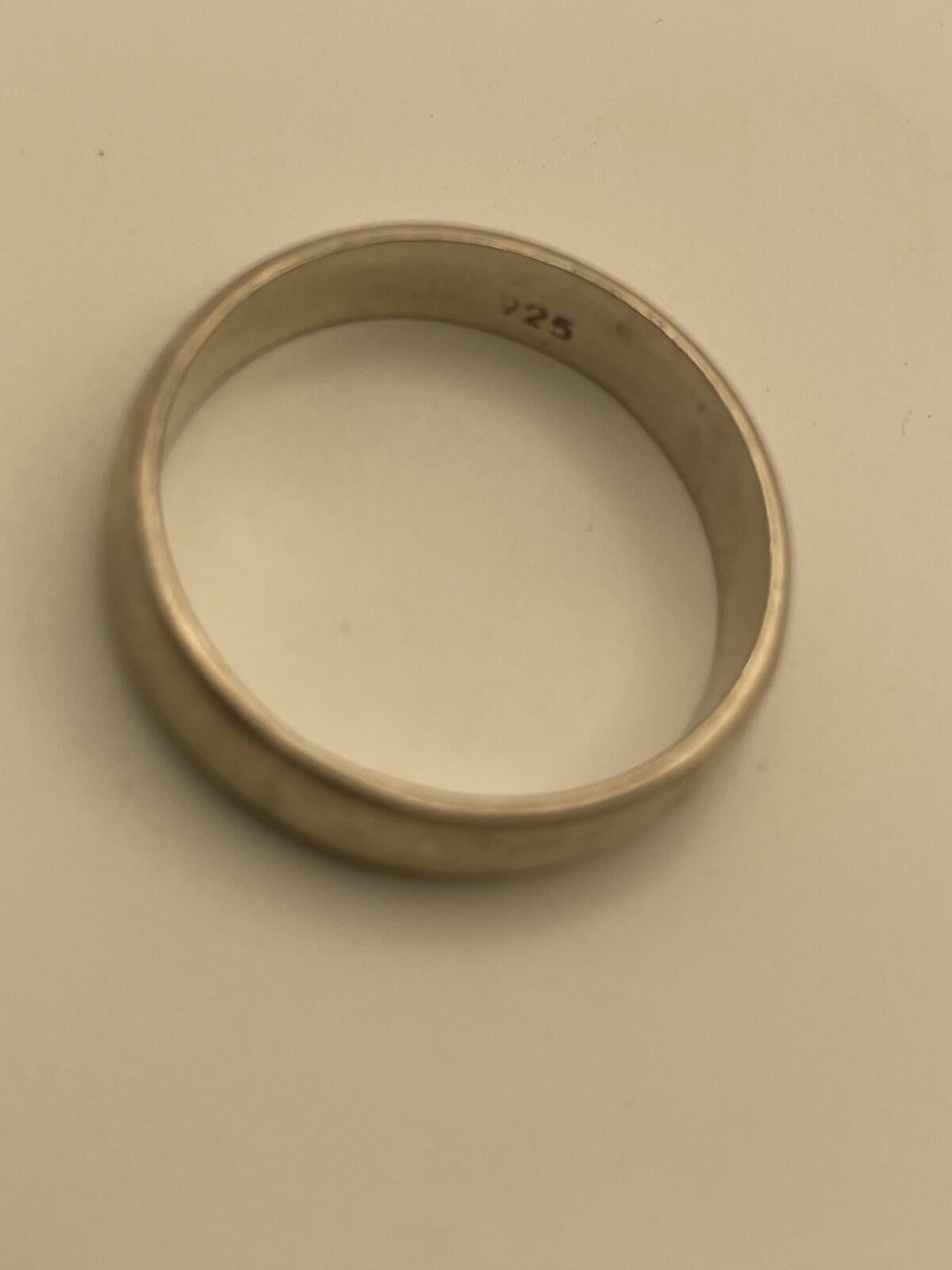 925 Sterling Silver Classic Band Ring – 4.38g – Size 11