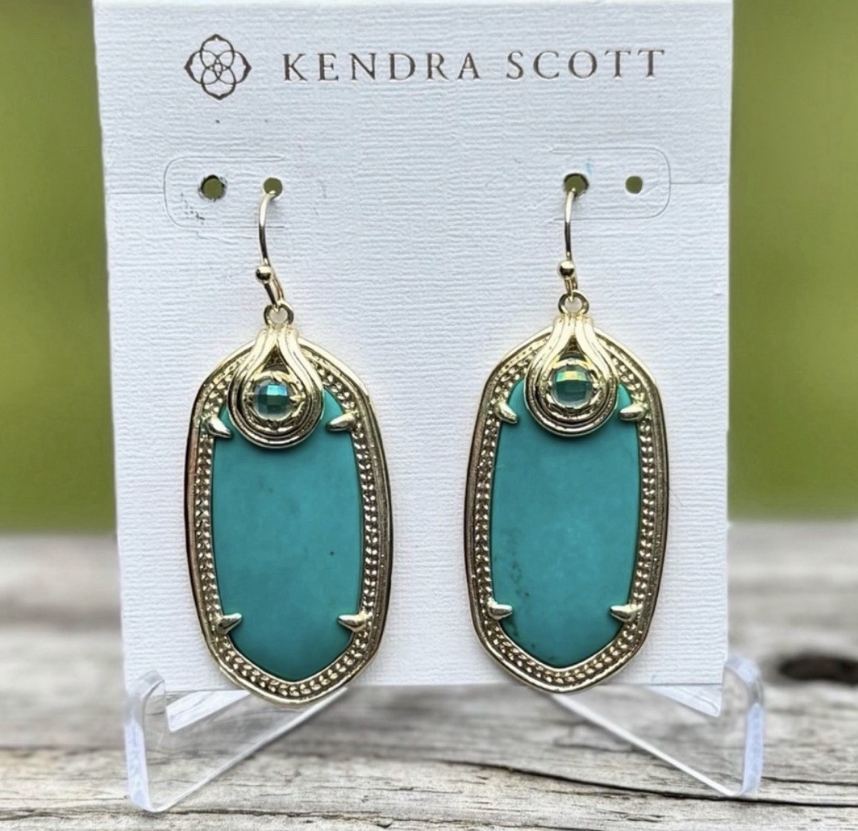 Kendra Scott Porter Earrings Turquoise Magnesite Gold Vintage Retired Statement