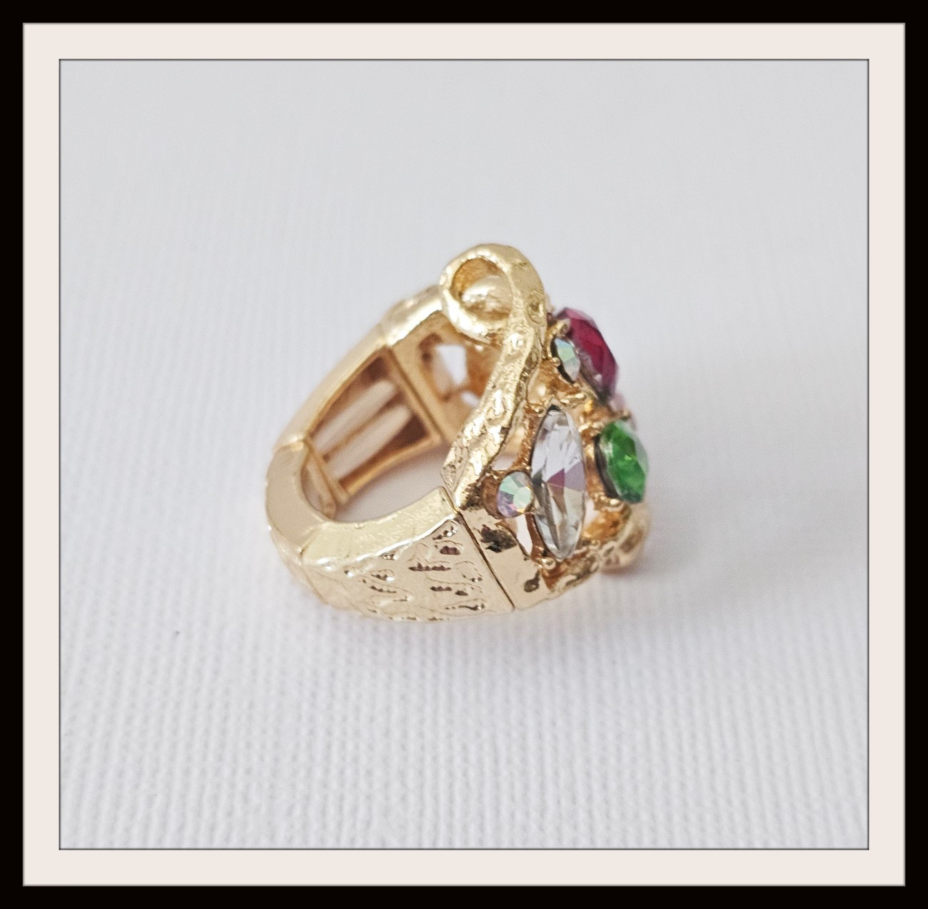 Crystal Cluster Pink Green Red Clear Stretch Ring Gold Plated STUNNING