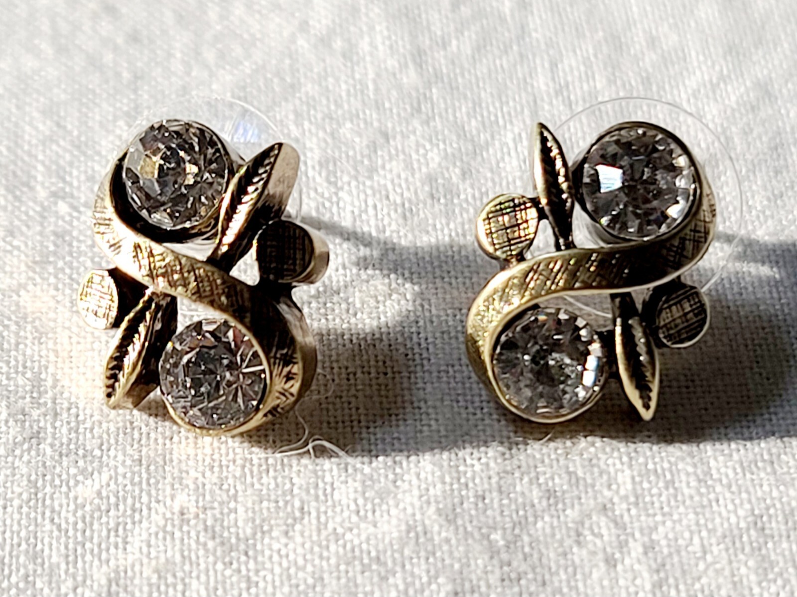 Allison Reed Gold Tone Stud Earrings With Clear Stones J5-1426