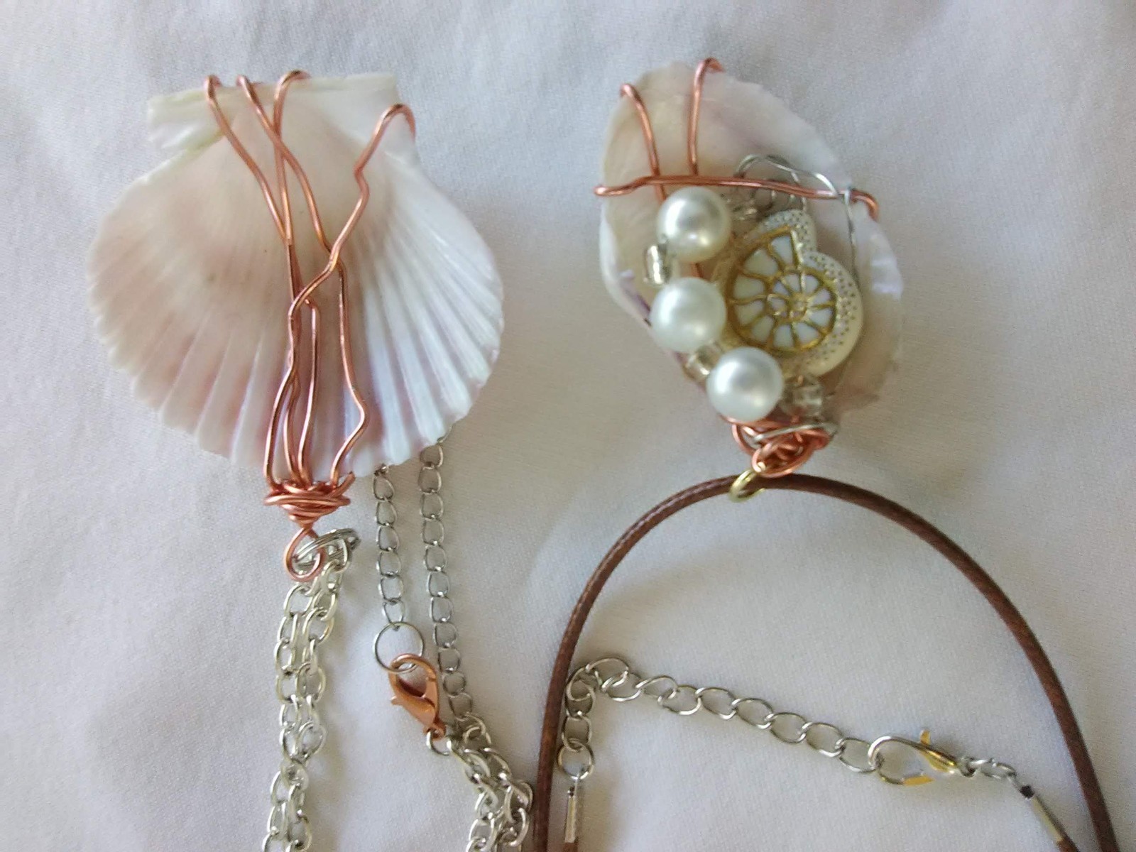 2 lot Clam Seashells Beach Boho Necklace19/20″ USA Seller Gift New