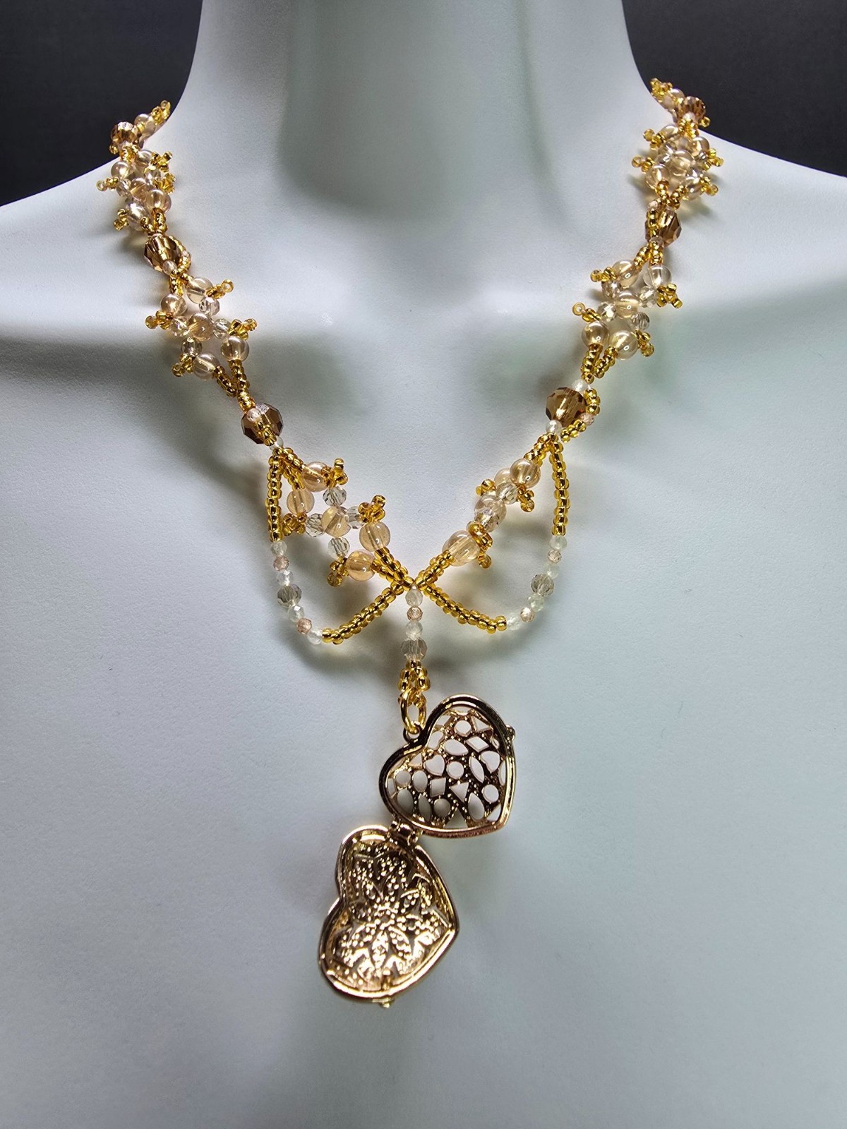 Handcrafted 18k Gold Plated Heart Locket Peach Zircon & Prehnite Beaded Necklace