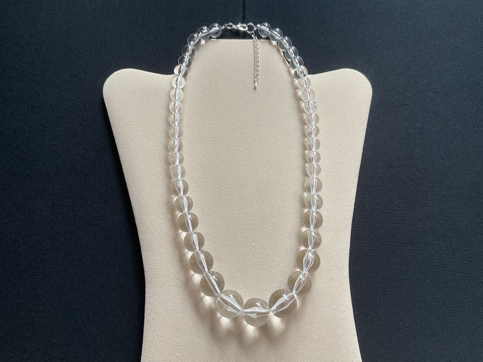 Chunky Clear Beads Graduated Necklace – Nickel Free