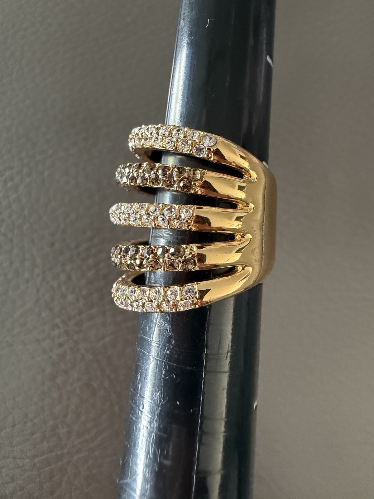 Vince Camuto Gold Tone Yellow Modernist Statement Ring Size 6.5