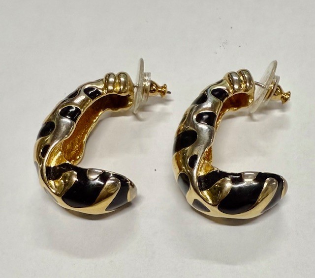 Pierced Earrings Gold Tone and Black Enamel Oblong Half Hoop Heavy Drop 1 1/4″