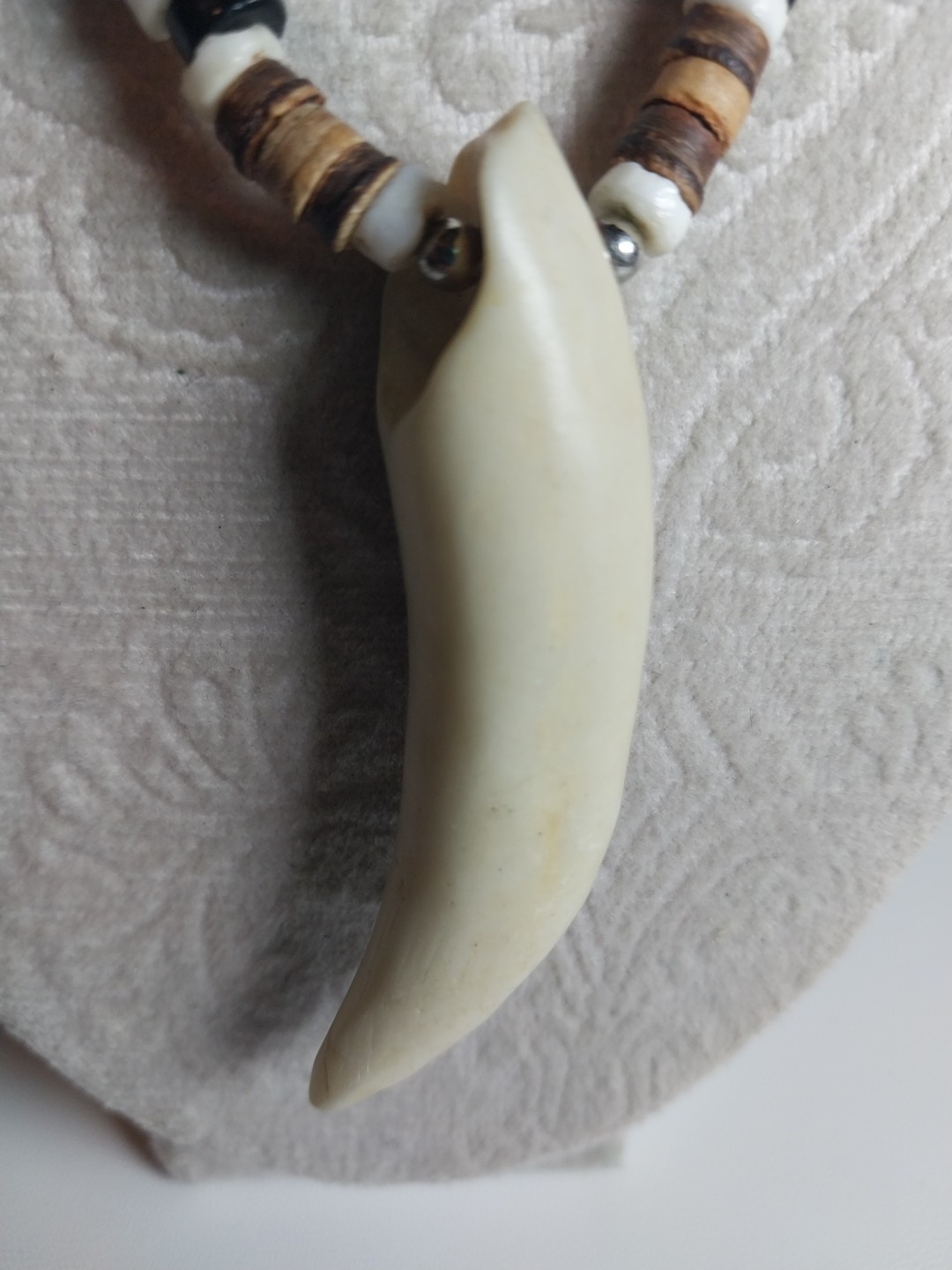 Adult Jewels Costume Jewelry Necklace