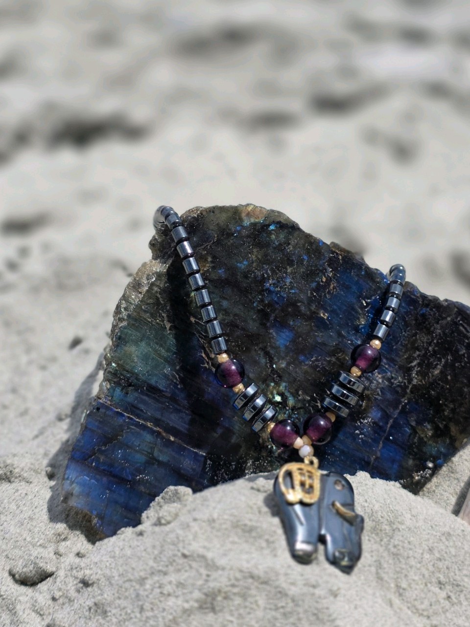 Hematite Elephant Pendant Necklace Beaded 17.5″