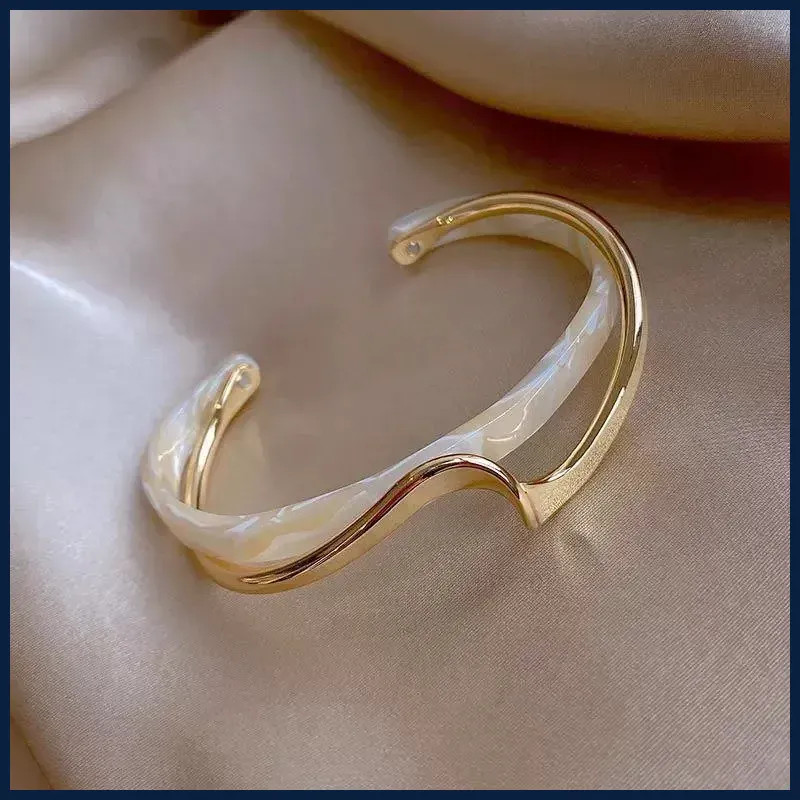 White Shellfish Bracelets, Board Bend Metal Bangles, Women’s Hand Bracelets