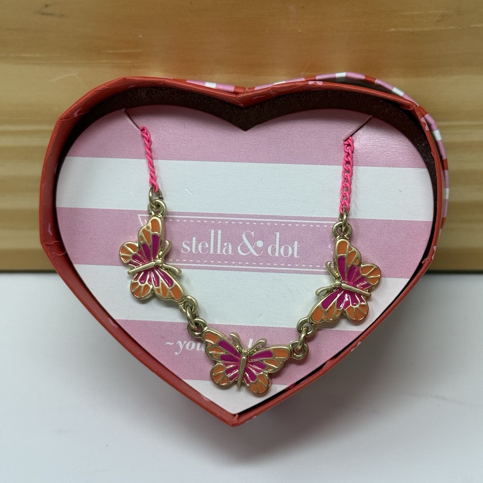 Stella & Dot Mini Mariposa Girls 3+ Butterfly Necklace NIB New in Box