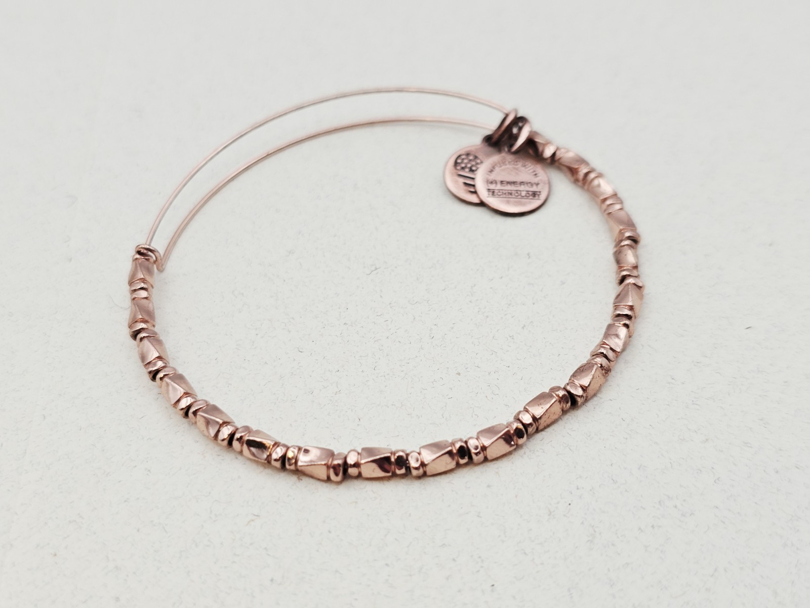 ALEX & ANI ” Majesty ” Beaded Charm Bangle Rose Gold Metal Beads ✨️❄️