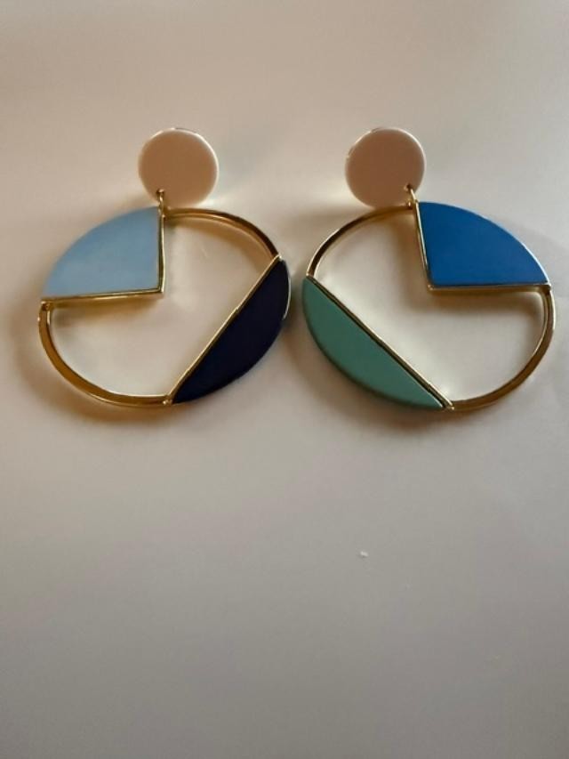 Color Block Enamel Clip-On Earrings Gold Tone Blue Green Mismatched 2.25″