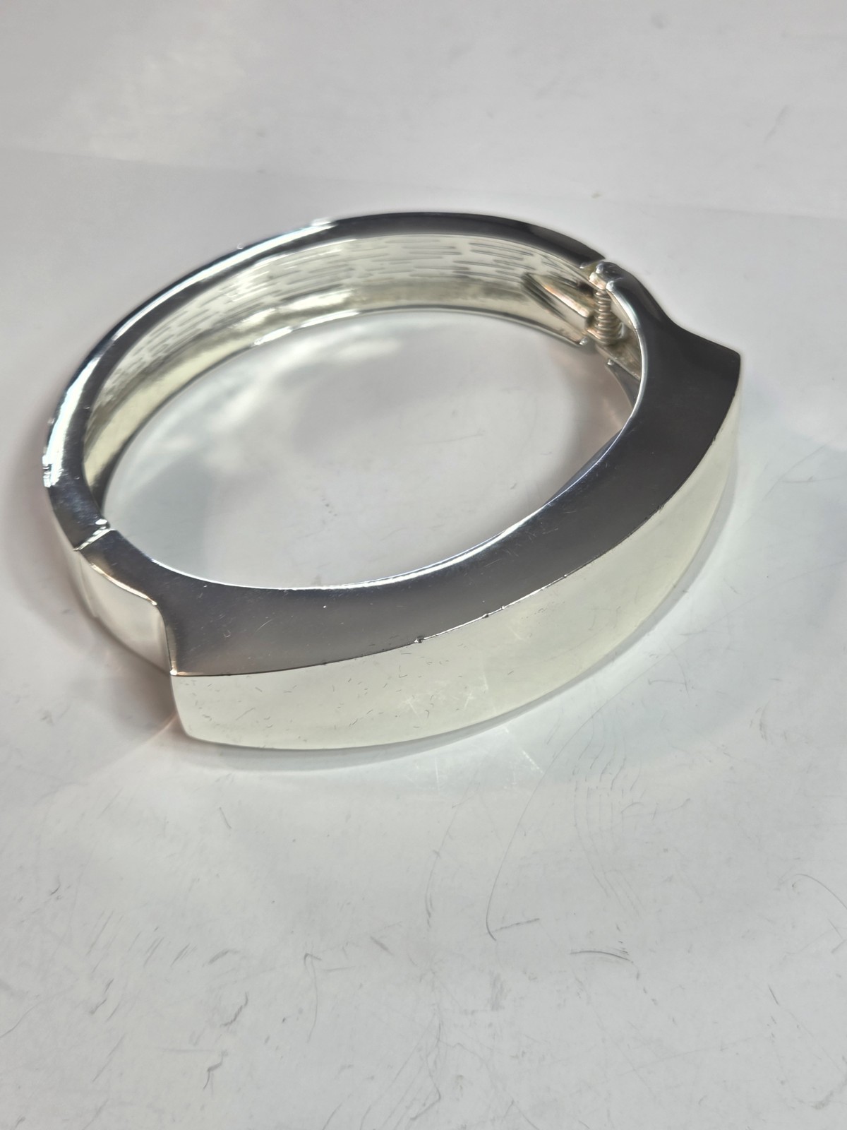 fitness tracker bangle bracelet functional jewelry silver tone chunky modernist