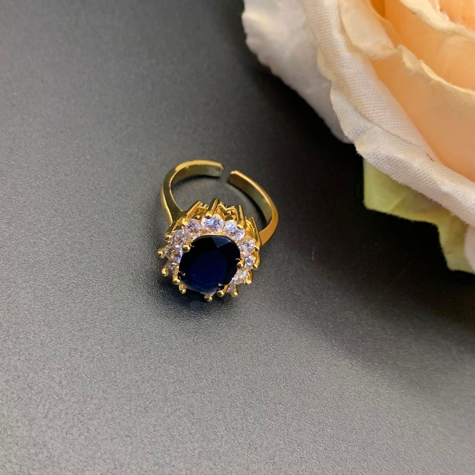 Fashionable Light Luxury Style Multi Color Opening Ring Wedding Jewelry Gifts