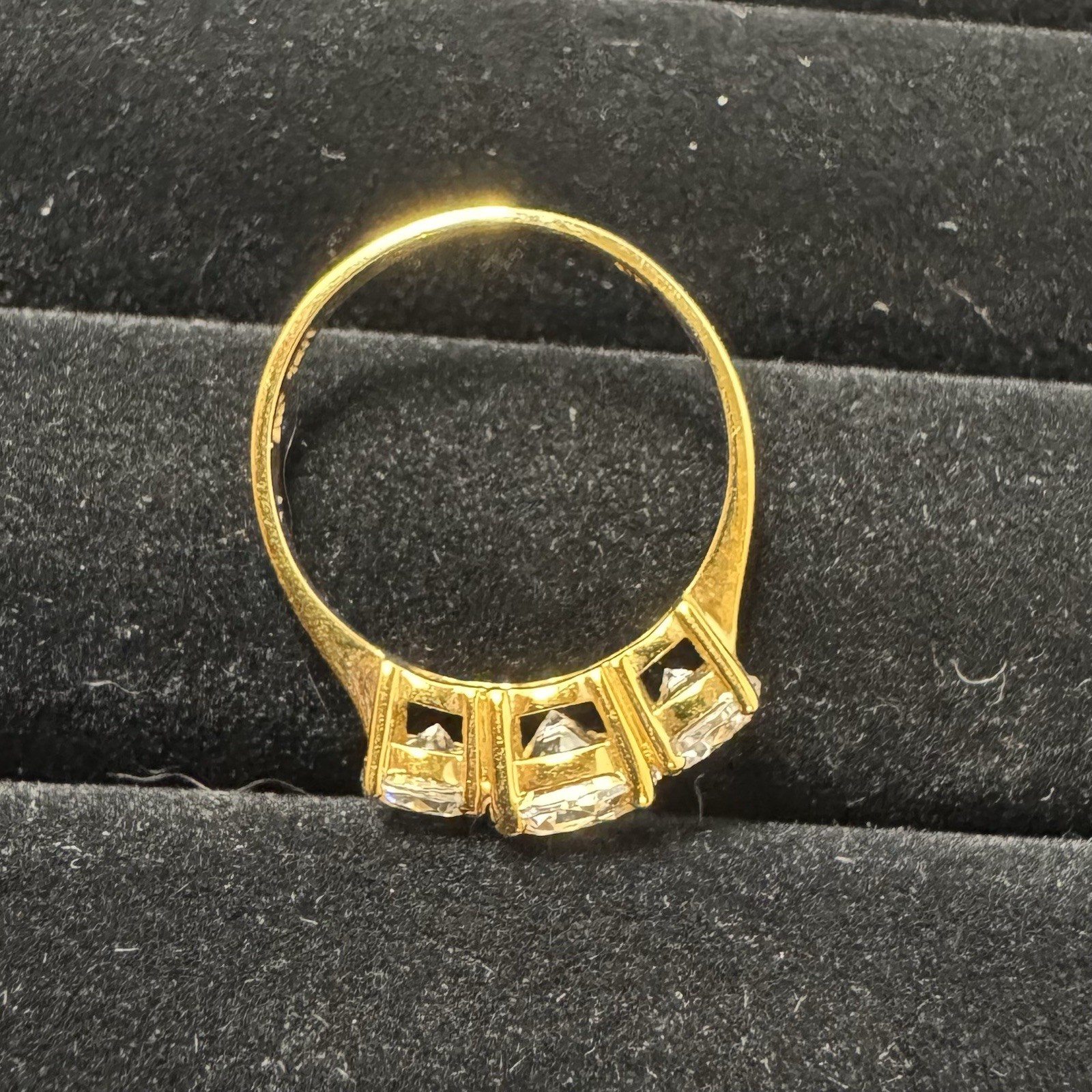 14k Yellow Gold Ring 3 Cubic Zirconia Stones Size 6.5 Signed RP 2.7 Grams