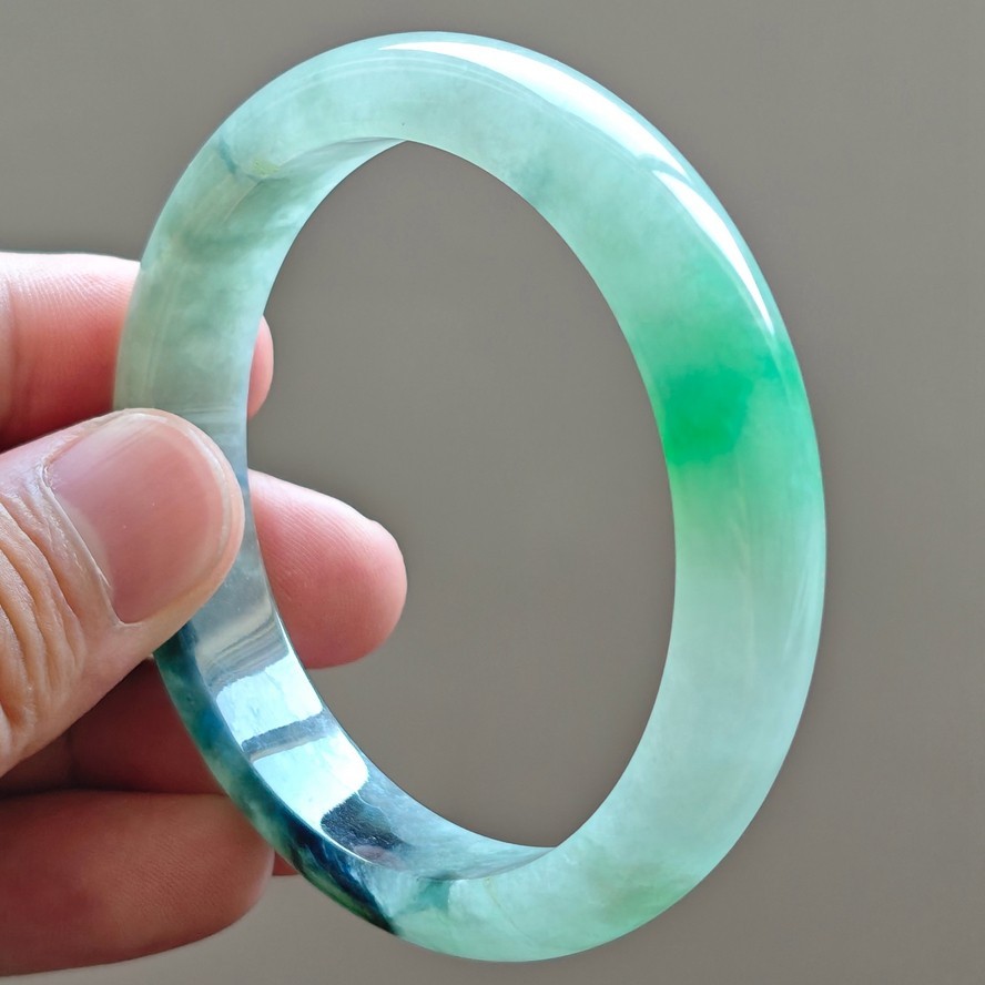 59mm Natural Icy Green Jadeite Jade Bracelet Burma Jadeite Jade Bangle 3340