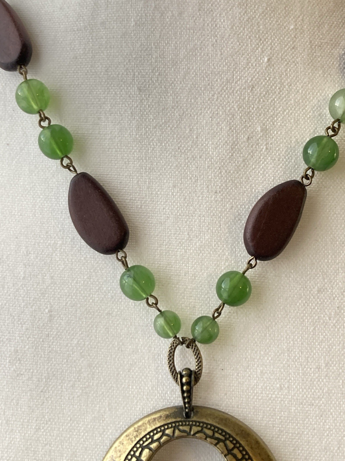 SAQ Boho Pendant Necklace Green Beads Brown Earthy Antique Gold Tone Circle