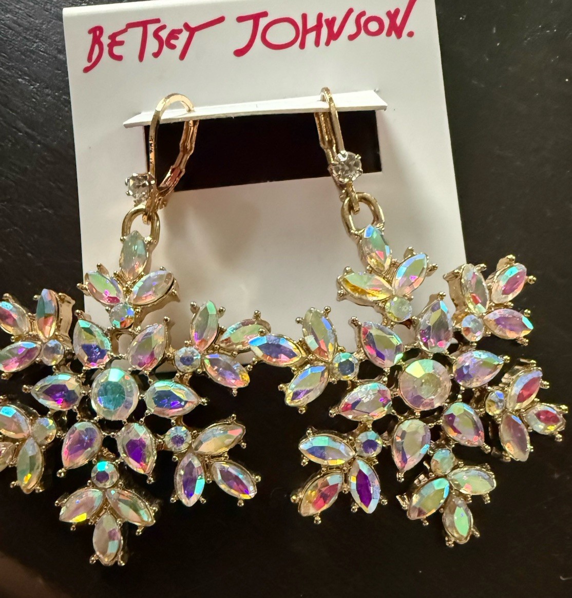 NWT Betsey Johnson Aurora Borealis Snowflake Earrings Iridescent Dangle Jewels