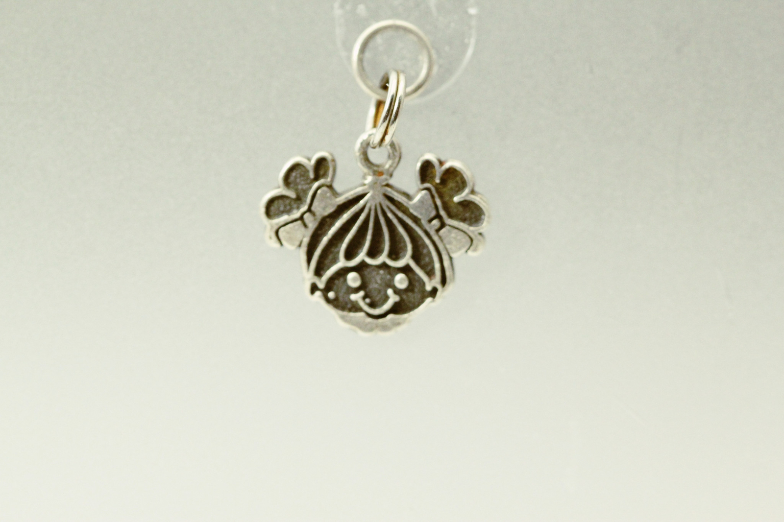 Sterling Silver 925 Girl Head Charm 1.7 grams (PEN9815)