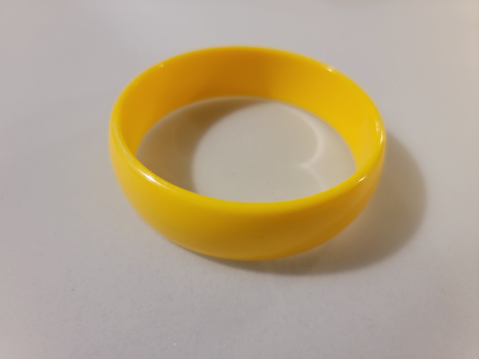 Plastic Bangle Bracelet – Yellow White Green Pink Black Orange New