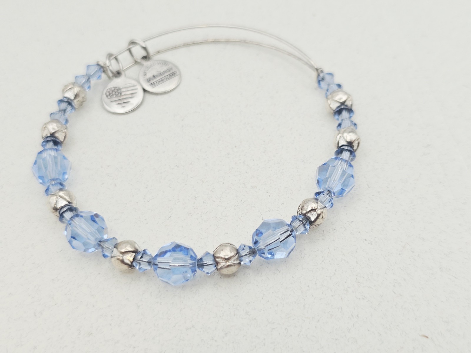 Alex & Ani Silver Blue Lotus Swarovski Beaded Bangle Bracelet ✨️💕