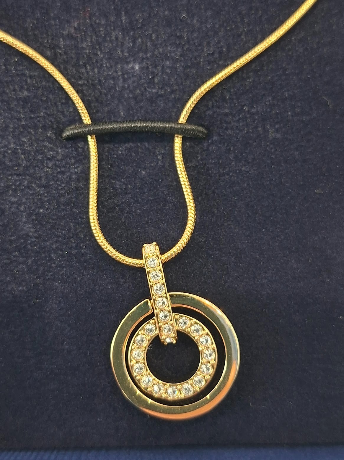Swarovski 10K Gold Plated Circle Pendant 1081977