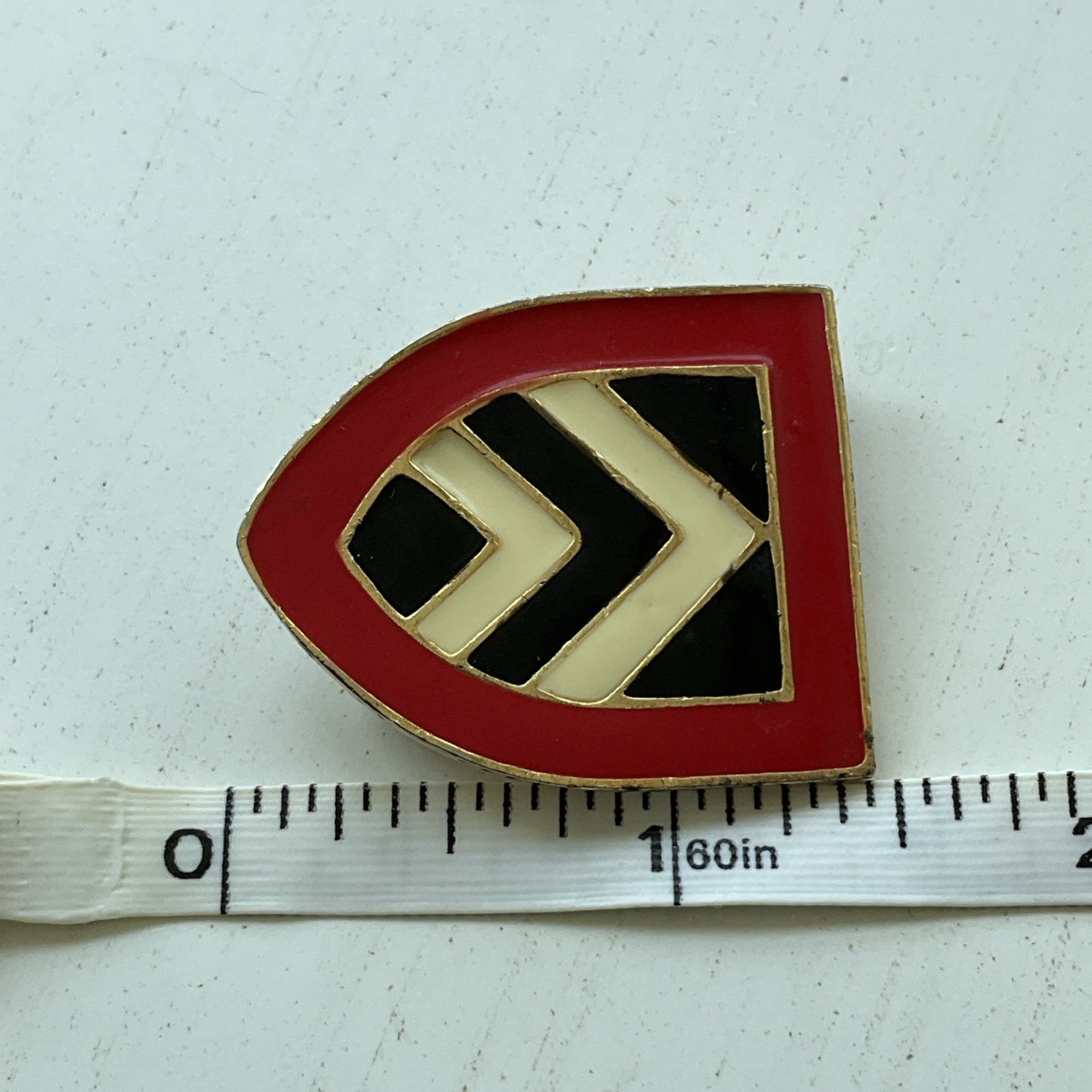 Women’s VTG Fashion Brooch Military Shield Pin Red, Black, White, Gold Stripes