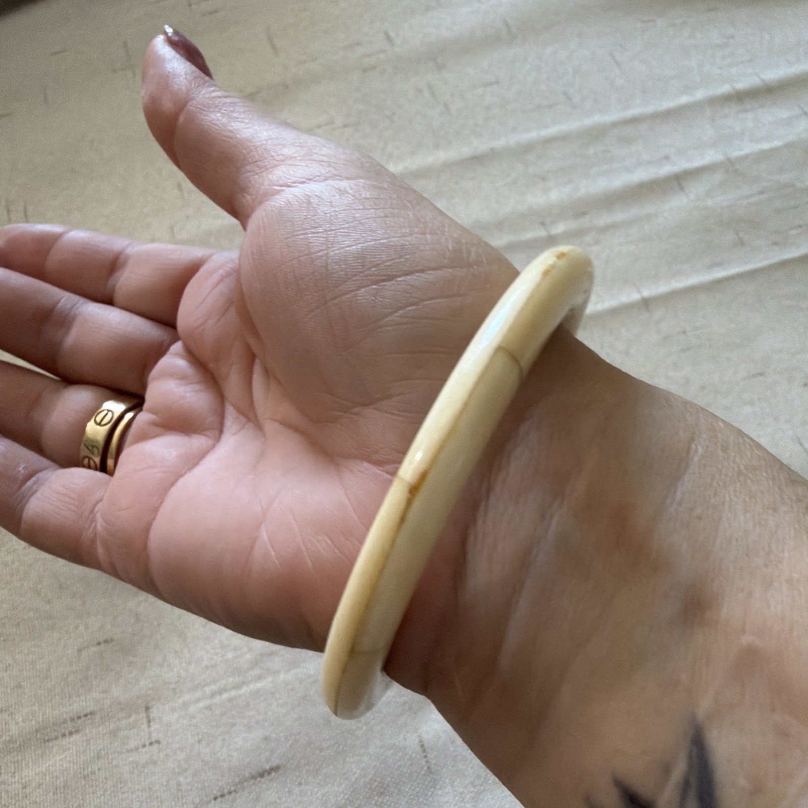 Vintage Natural Buffalo Bone Bangle Bracelet Bohemian beige off white 3 inch