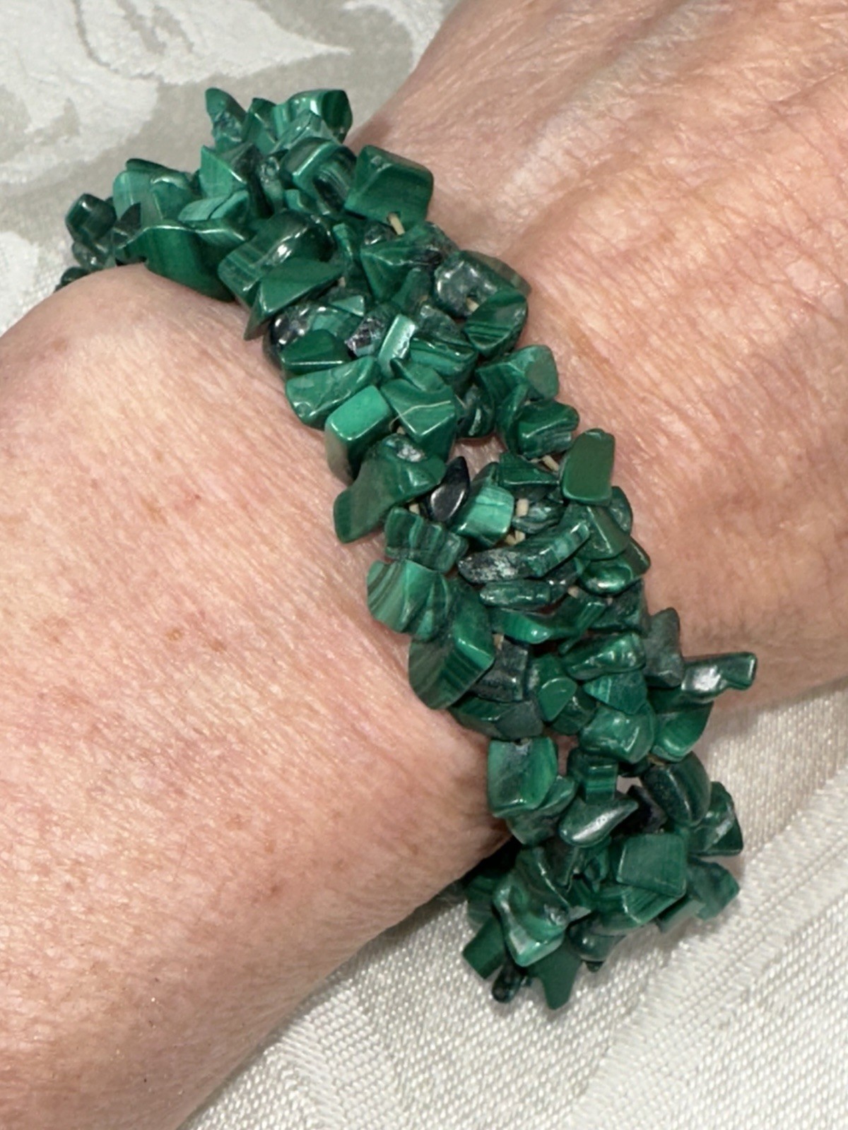 💚Green malachite chip beads stone bracelet elastic band 3/4 inch wide statement