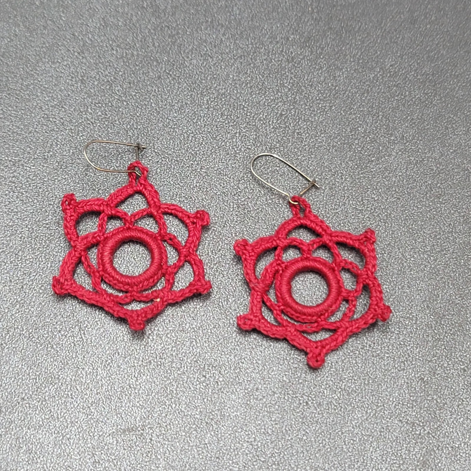 Pierced Earrings Hand Knitted Dangle Maroon Red 1.5″