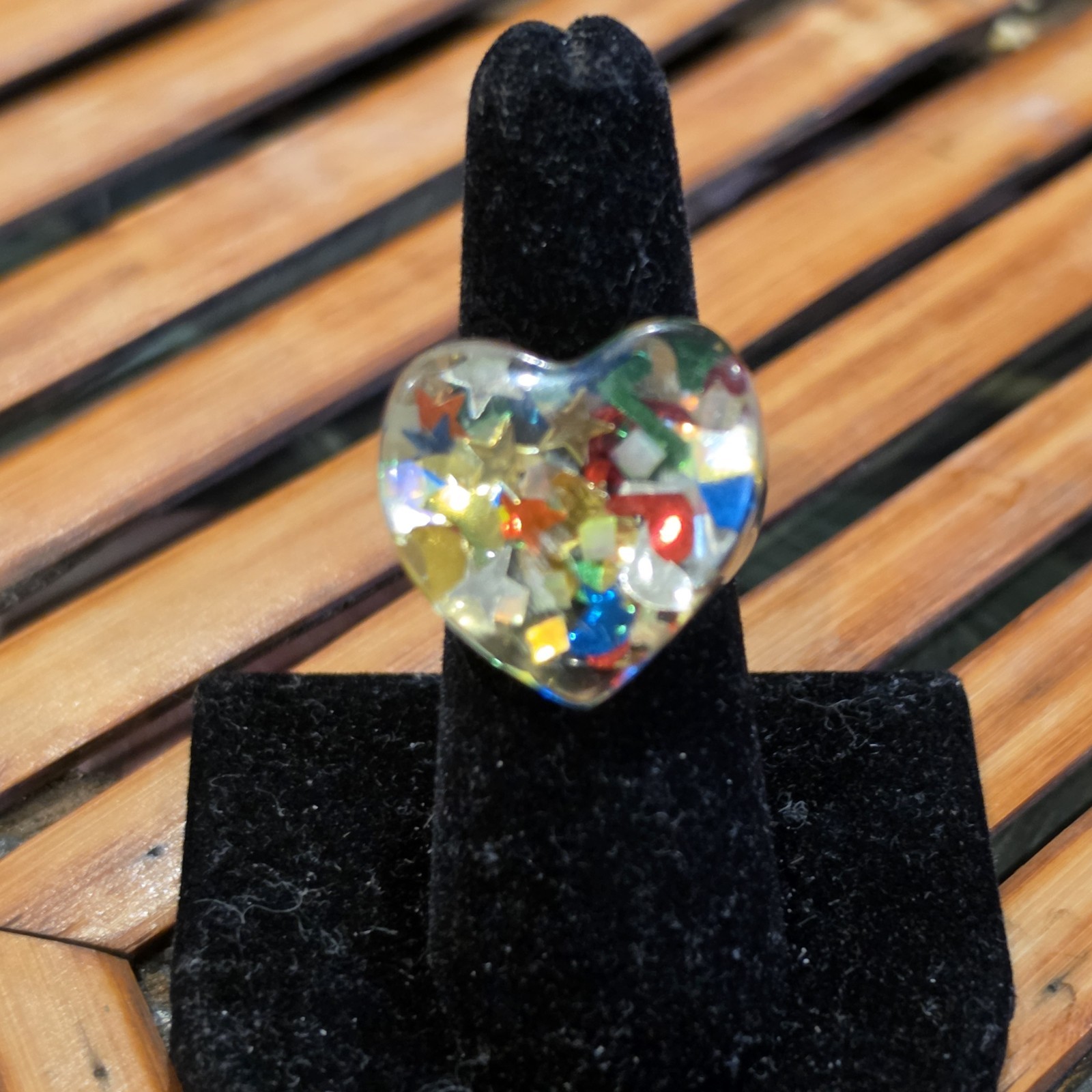 Vintage Clear Resin/ Lucite Heart Ring Size 6.5 Colorful Confetti Glitter Chunky