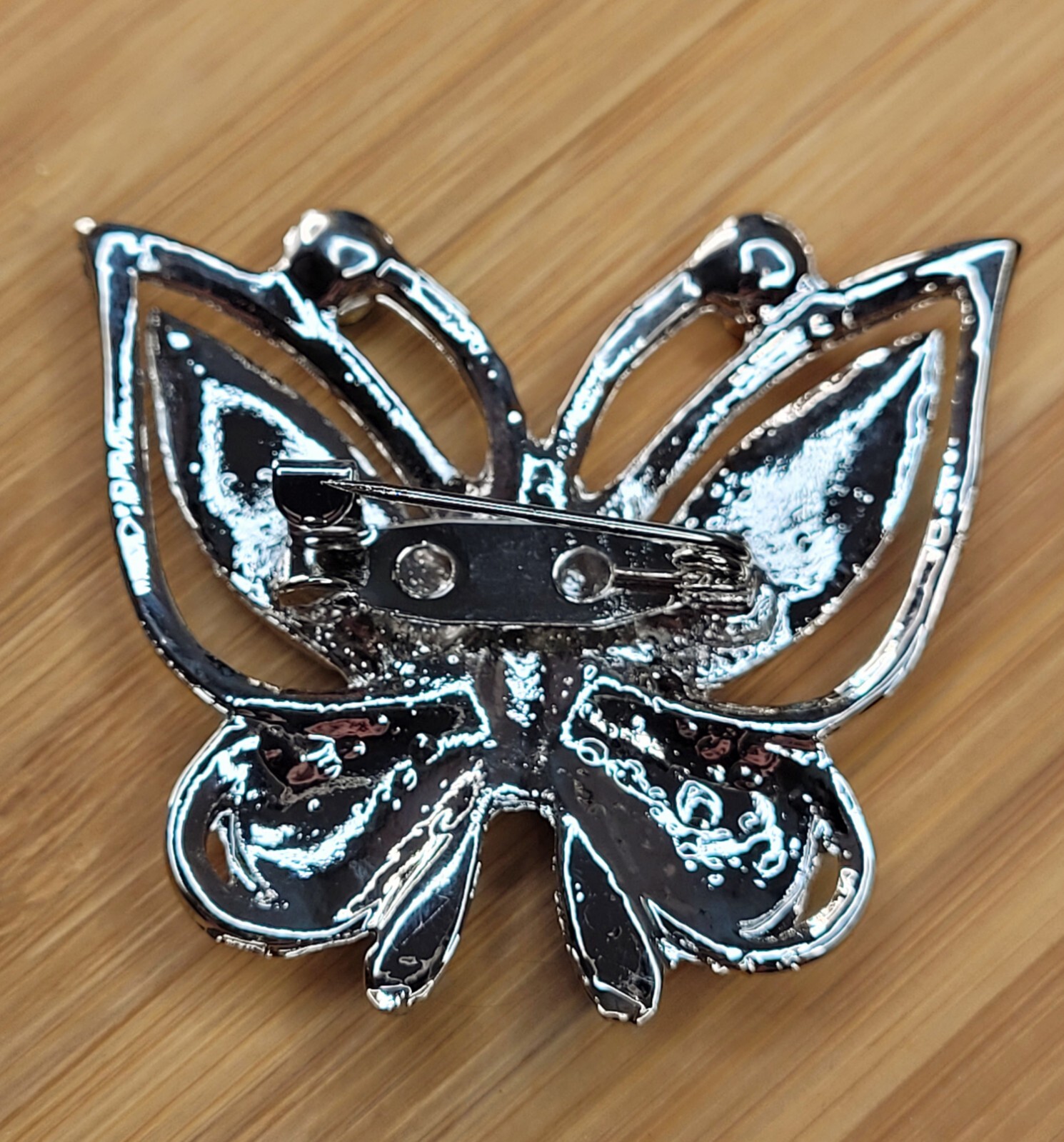 Green & Blue Butterfly Vintage Brooch Bow, Gift bag Included, BRAND NEW