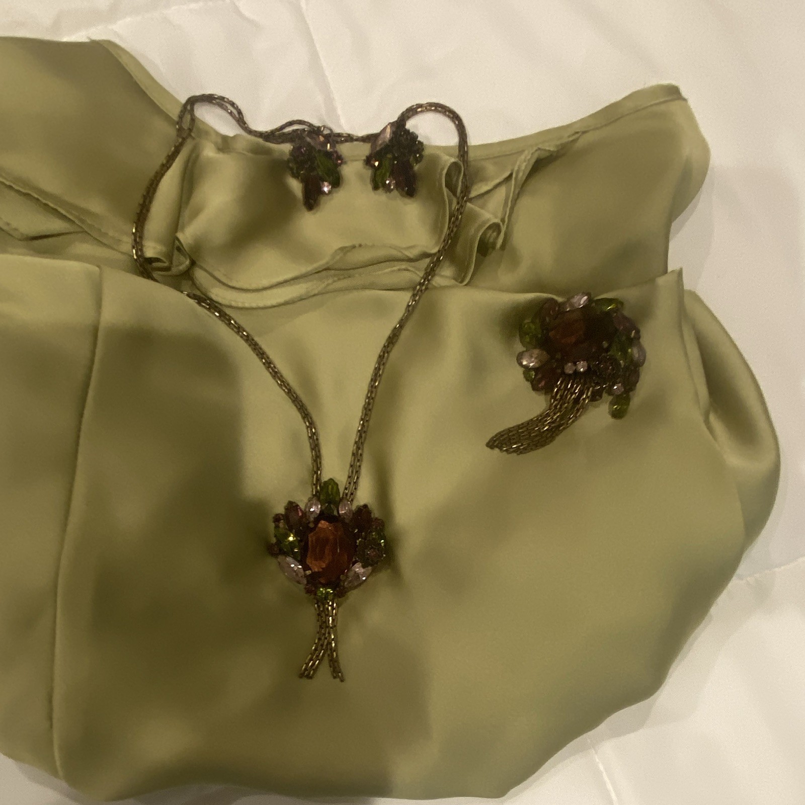 Crystal Flower Jewelry Set Necklace Earrings Brooch Pin Gold Green Amber