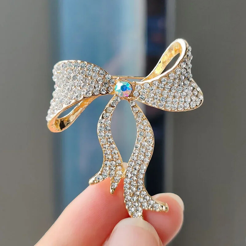 Noble and Gorgeous Full Rhinestone Silver Color Bow Brooch Women’s Accessories