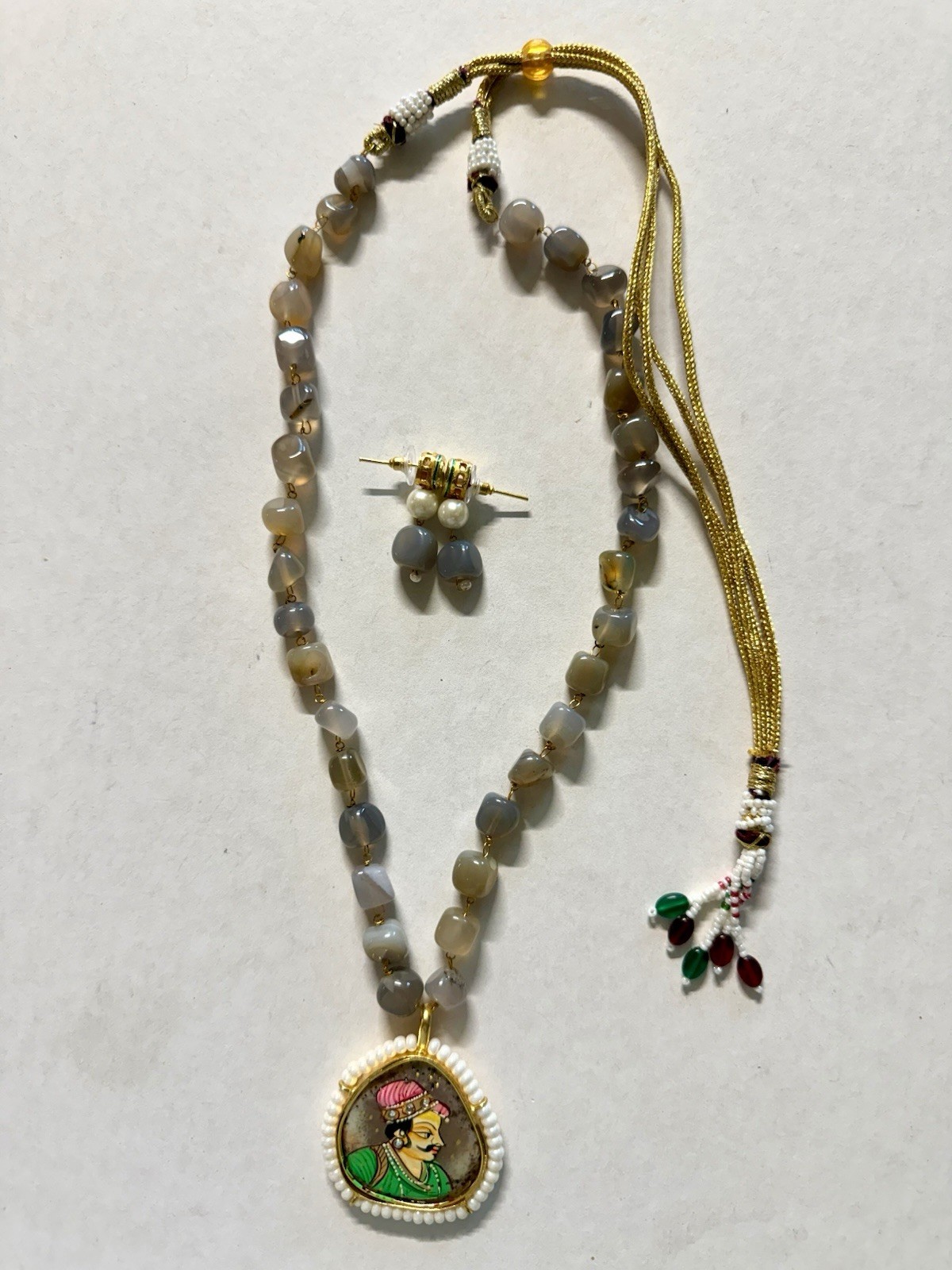 India mughal Queen lady Hand Painted Stone long Necklace Golden kundan Earrings