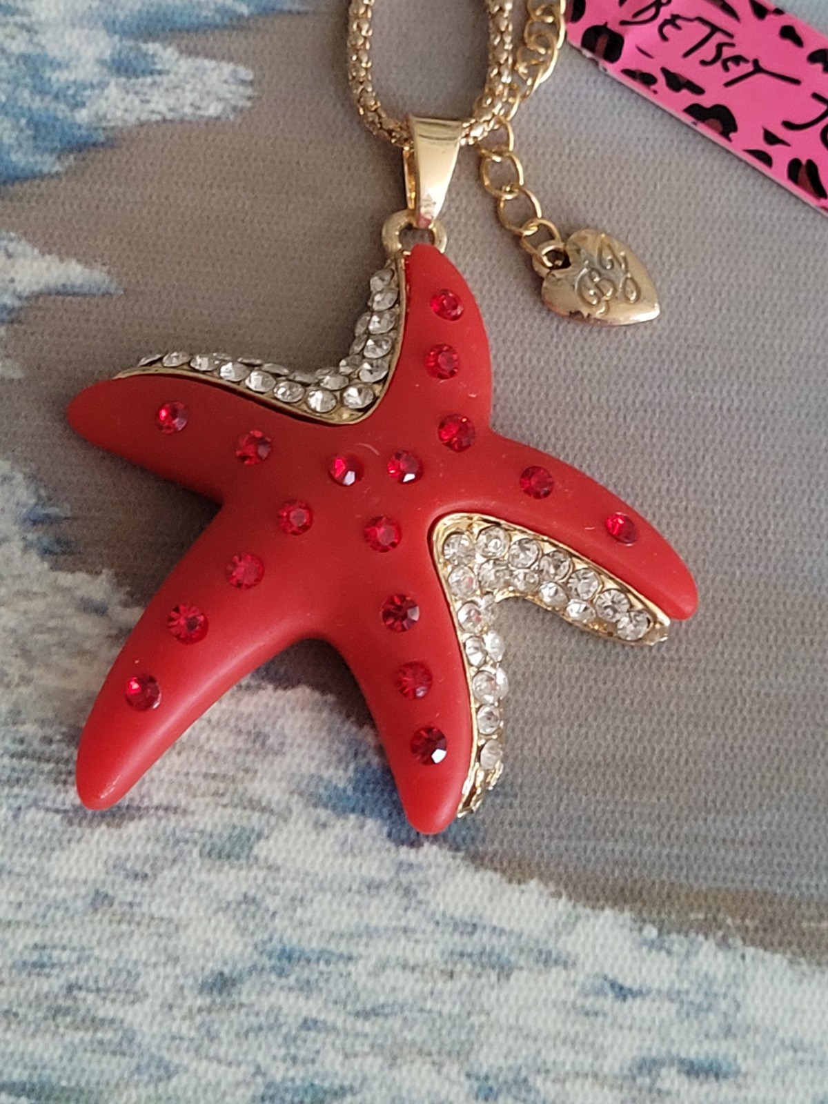 Betsey Johnson Bright RED Acylic/Vinyl Crystal Ocean Starfish Necklace Pendant