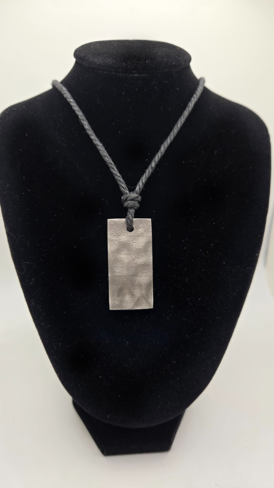 Damascus Steel Dog Tag Pendant Necklace – Hand Forged Pattern Welded – Neolithic