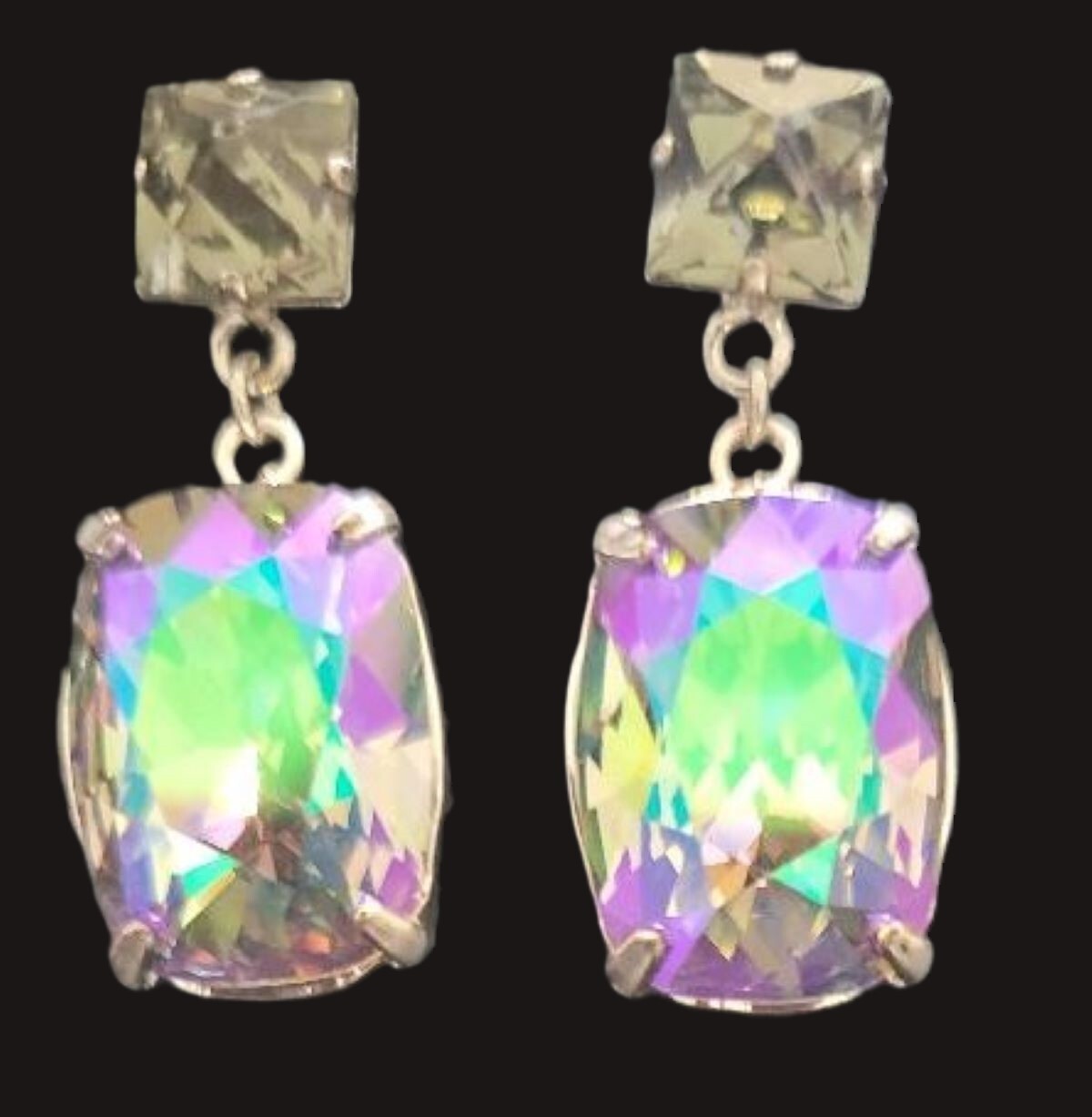 NEW – 5 Pairs. Drop Earrings with Swarovski Crystal. Made in the UK. Gift box.