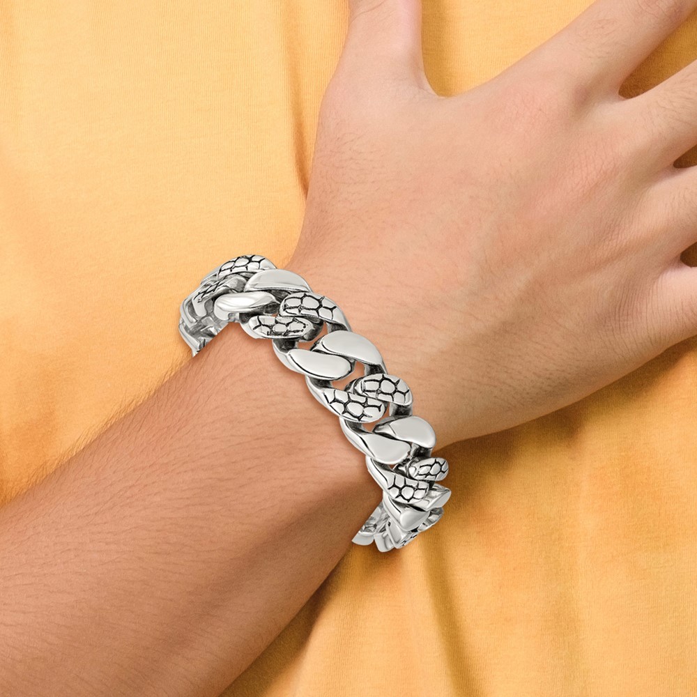 Stainless Steel Polished and Textured Snake Skin Design Curb Bracelet 8.5″